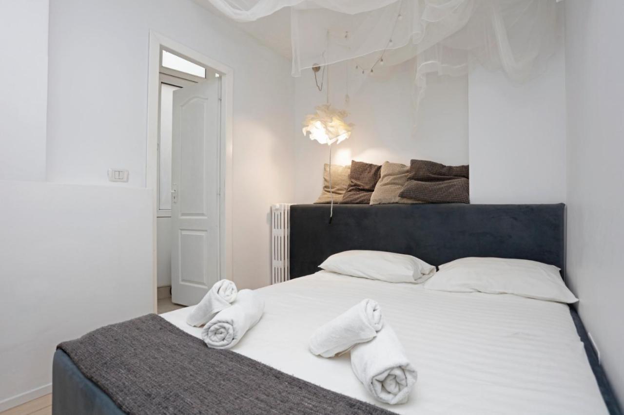 Classy 2 Bedroom Apartment In City Center 부쿠레슈티 외부 사진